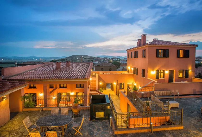 The Varos Residences Hotel - Image 1