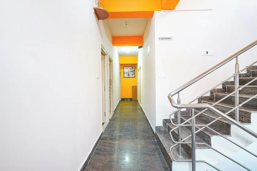 Via La Palma Residency - Lobby