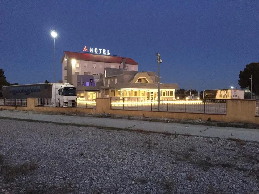 Asselta Hotel - Image 1