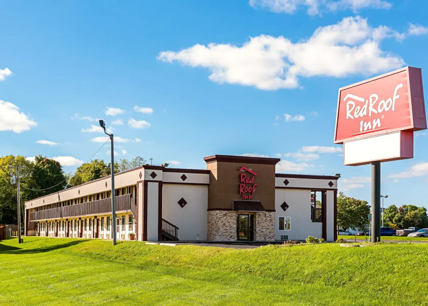 Red Roof Inn Anderson, IN - Image 1