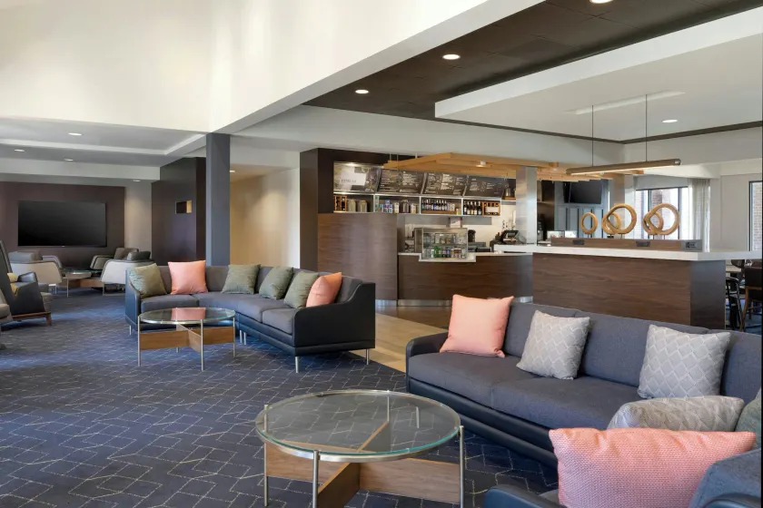 Courtyard by Marriott Boston Norwood/Canton - Image 1