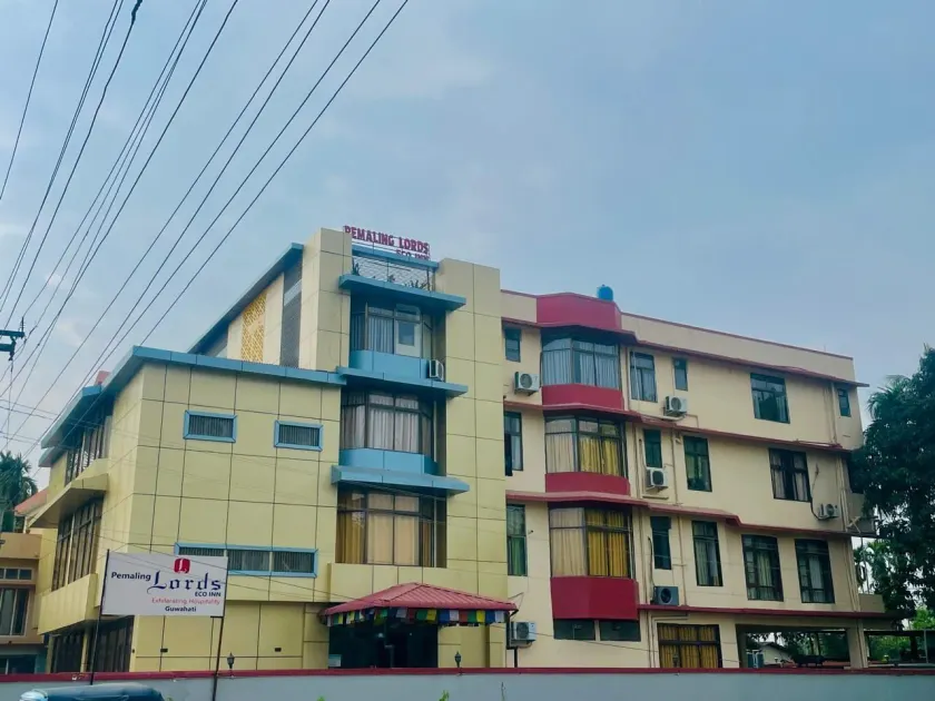 Pemaling Lords Eco Inn Guwahati - Image 1