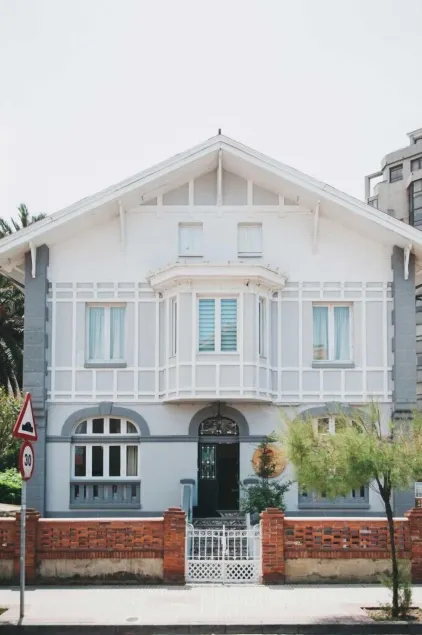 Alamar Salinas - Hostel - Image 1
