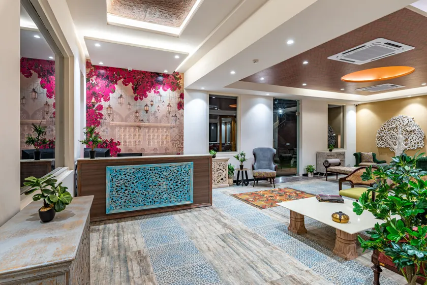 Anand Bagh Resort & Spa by Ananta - Rezeption