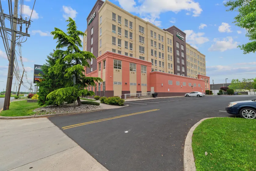 Hotel Executive Suites - Image 1