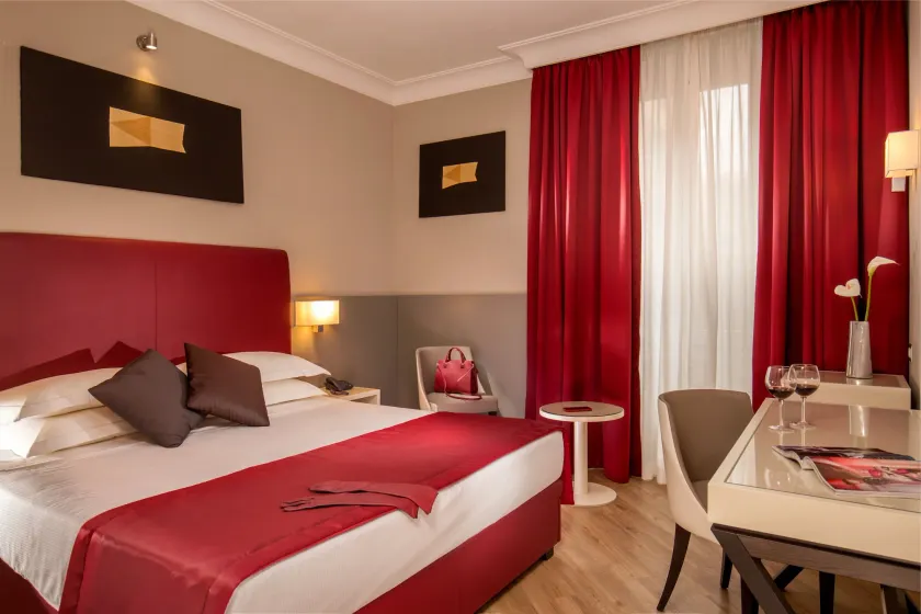 Ludovisi Palace Hotel - Image 1