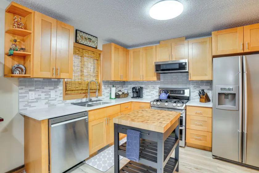 Charming Savage Home w/ Yard: 18 Mi to Minneapolis - Innvendig