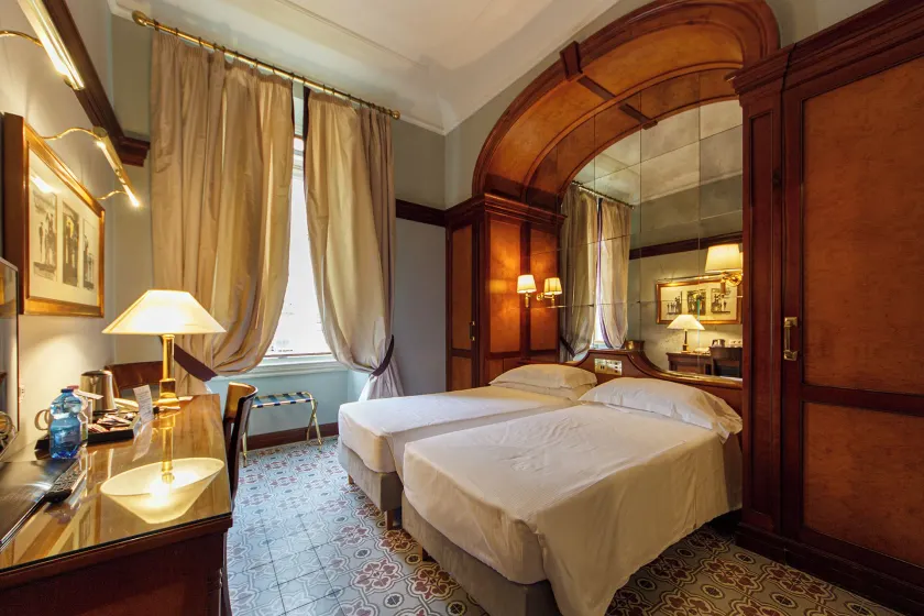 Hotel Albani Firenze - Image 1