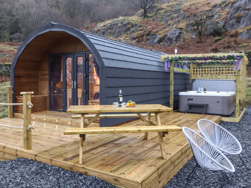 Lovies Place - Crossgate Luxury Glamping - Image 1