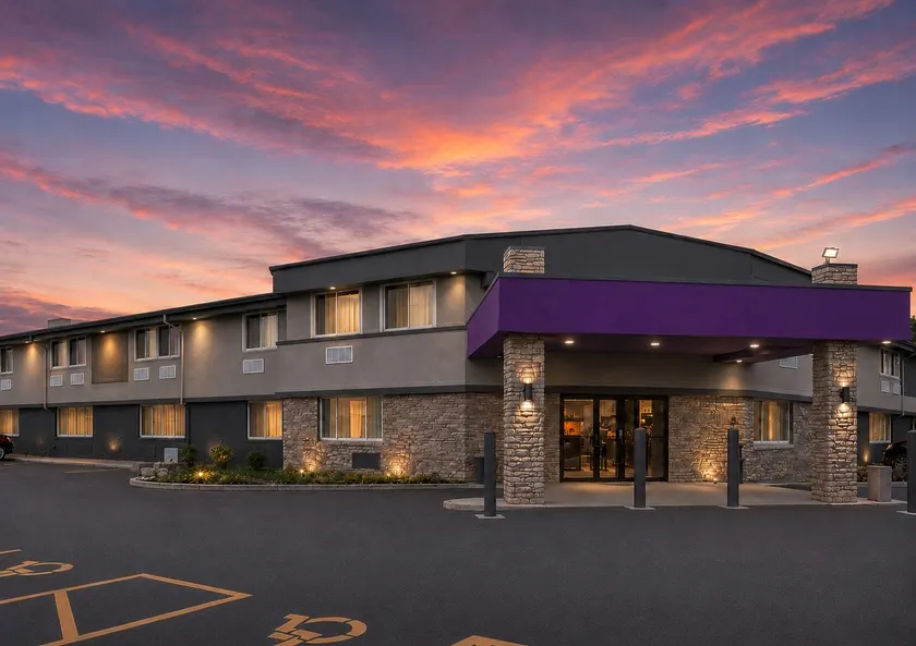 Sleep Inn & Suites Madison West - Image 1