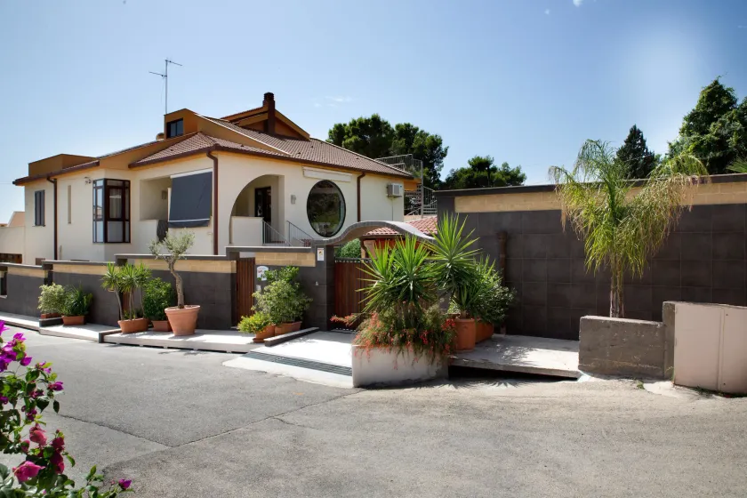 B&B Il Mandorlo - Image 1