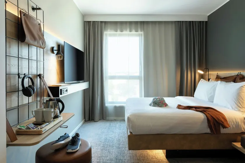 Moxy Plymouth - Image 1