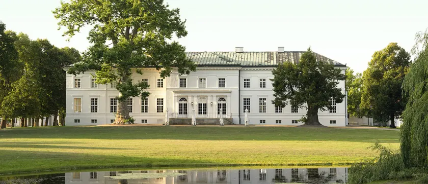 Hotel Schloss Neuhardenberg - Image 1