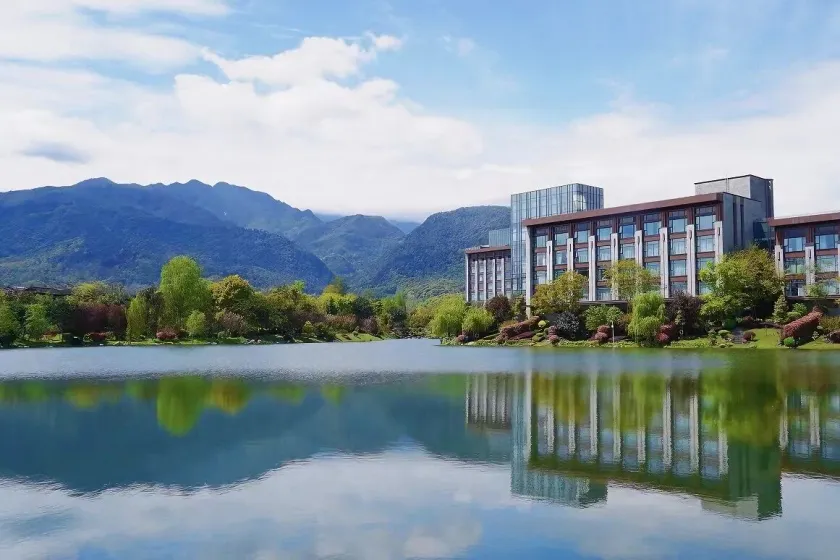 Le Meridien Emei Mountain Resort - Image 1