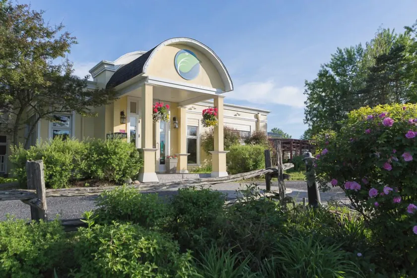 Auberge West Brome - Image 1