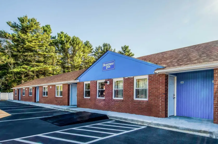 Rodeway Inn Middleboro-Plymouth - Image 1