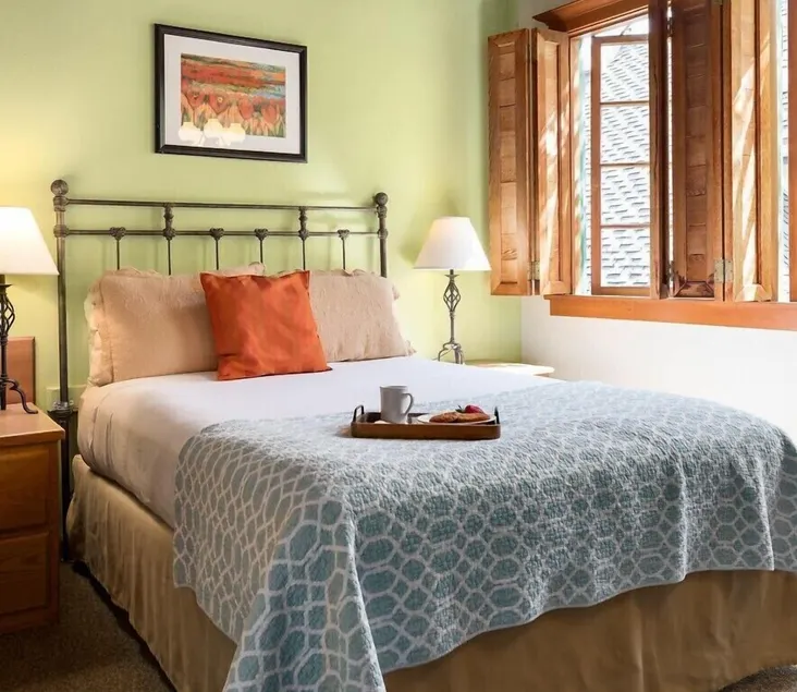 The La Conner Inn - Image 1
