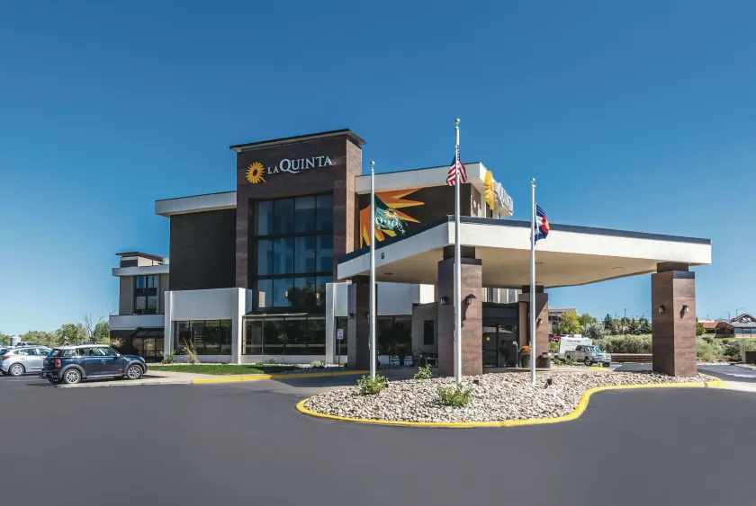 La Quinta by Wyndham Colorado Springs North - Image 1