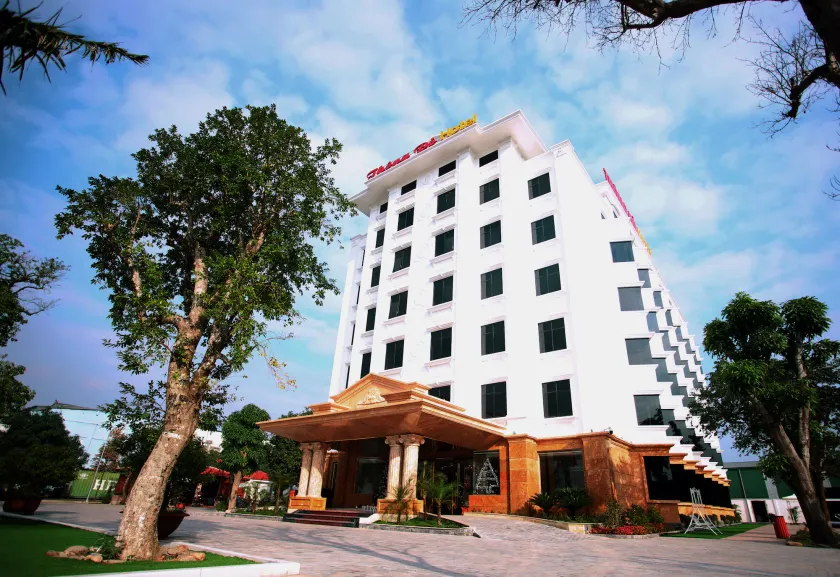 Thông Đỏ Hotel - Image 1