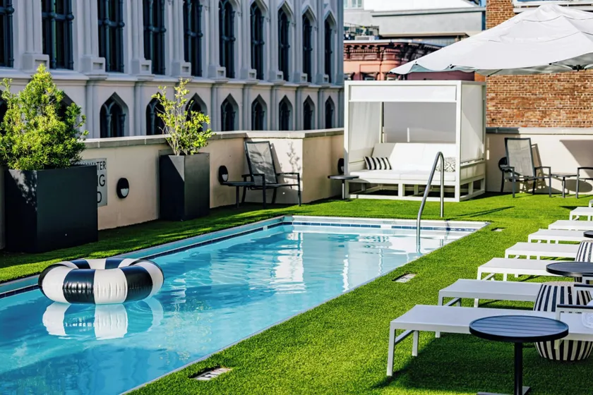 The Lindy Renaissance Charleston Hotel - Image 1