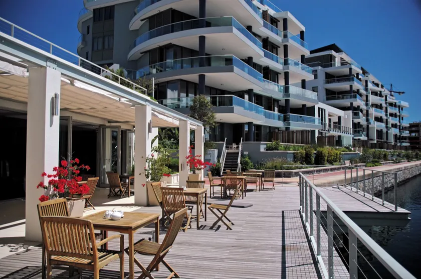 One Bedroom Apartment - fully equipped Waterfront based, Va Marina Residential - Image 1