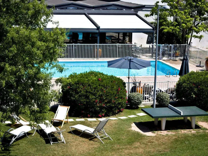 ibis Styles Avignon Sud - Image 1