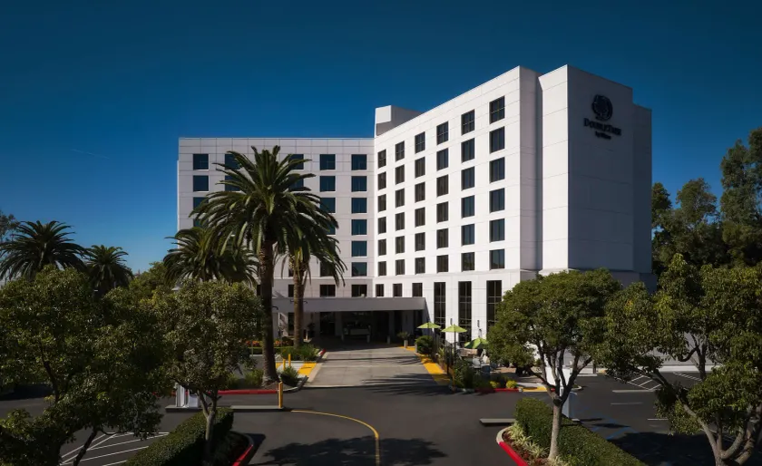 DoubleTree by Hilton Irvine - Spectrum - Image 1