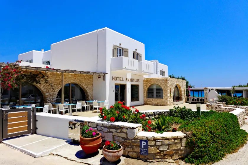 Amaryllis Beach Hotel - Image 1