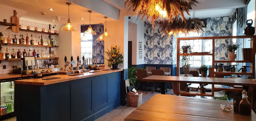 B&B Glamping Bell Tents at The Ring Pub - Lobby