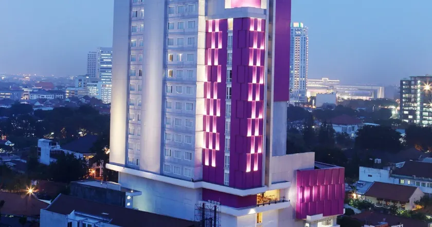 Hotel Santika Premiere Gubeng Surabaya - Image 1
