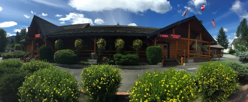 Cariboo Lodge - Image 1