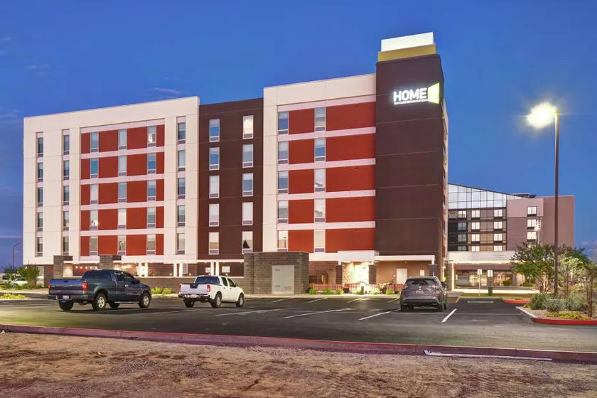 Home2 Suites by Hilton Gilbert - Image 1