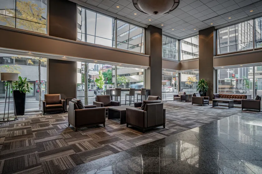 Delta Hotels Montreal by Marriott - Image 1