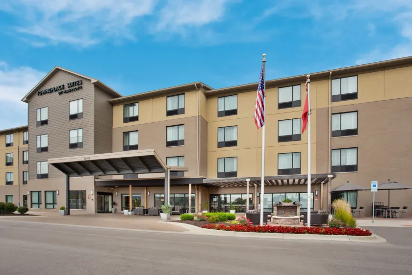 TownePlace Suites by Marriott Detroit Belleville - Image 1
