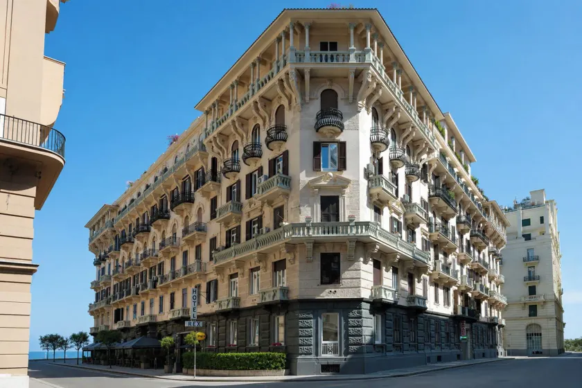 Rex Lifestyle Hotel - Image 1