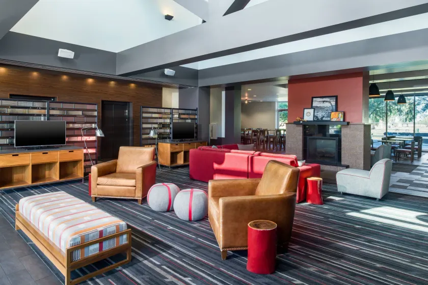 Four Points by Sheraton at Phoenix Mesa Gateway Airport - Image 1