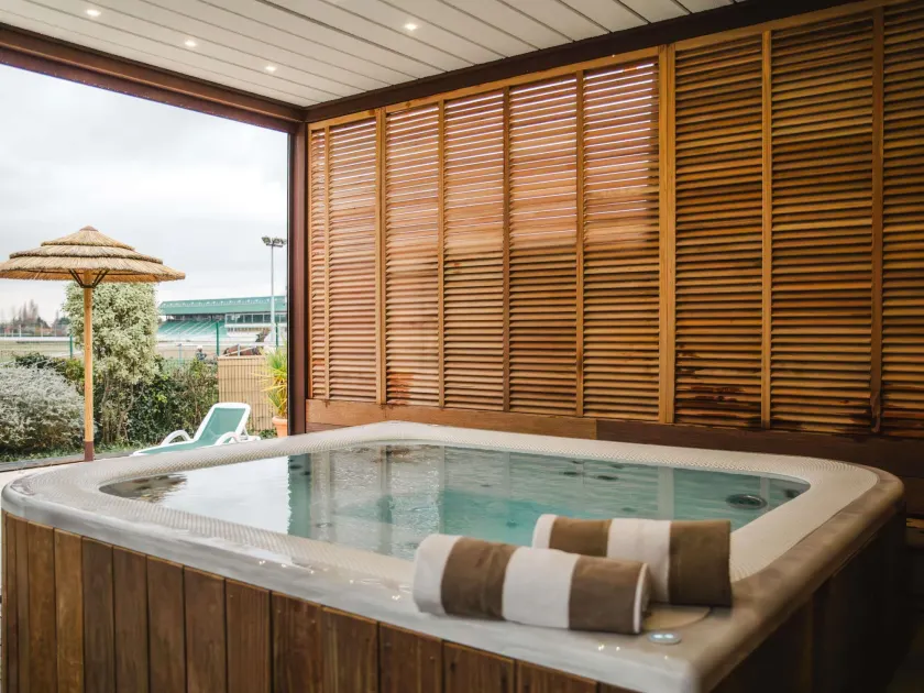 Mercure Cabourg Hôtel & Spa - Image 1