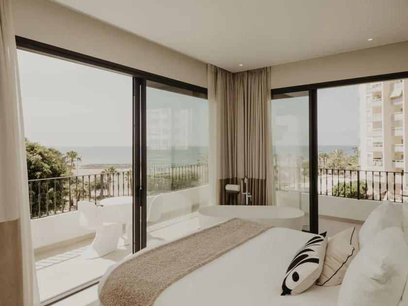 Silken Comfy Studios Hotel - Image 1