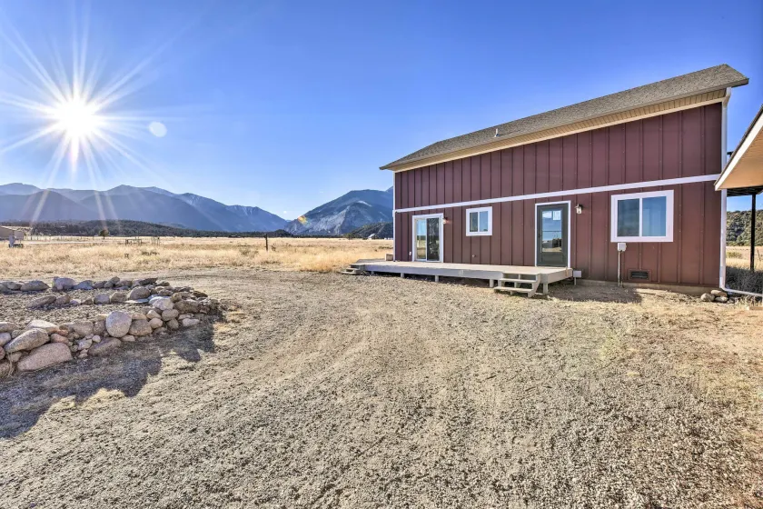 Near Hikes & Arkansas River: Mtn-View Getaway! - Image 1