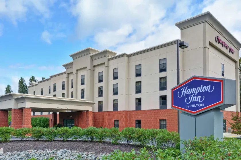 Hampton Inn Tunkhannock - Image 1