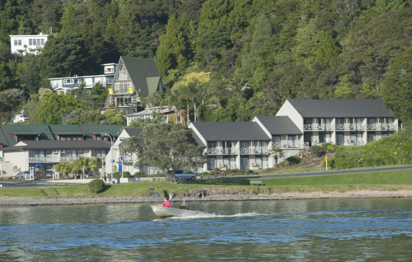 Breakwater Motel - Image 1