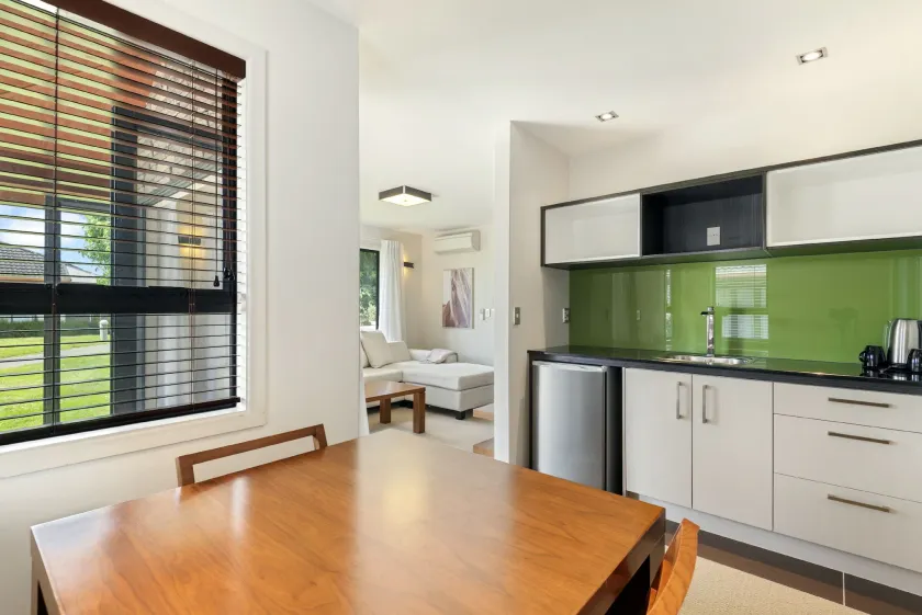 Karapiro Villas Resort - Image 1