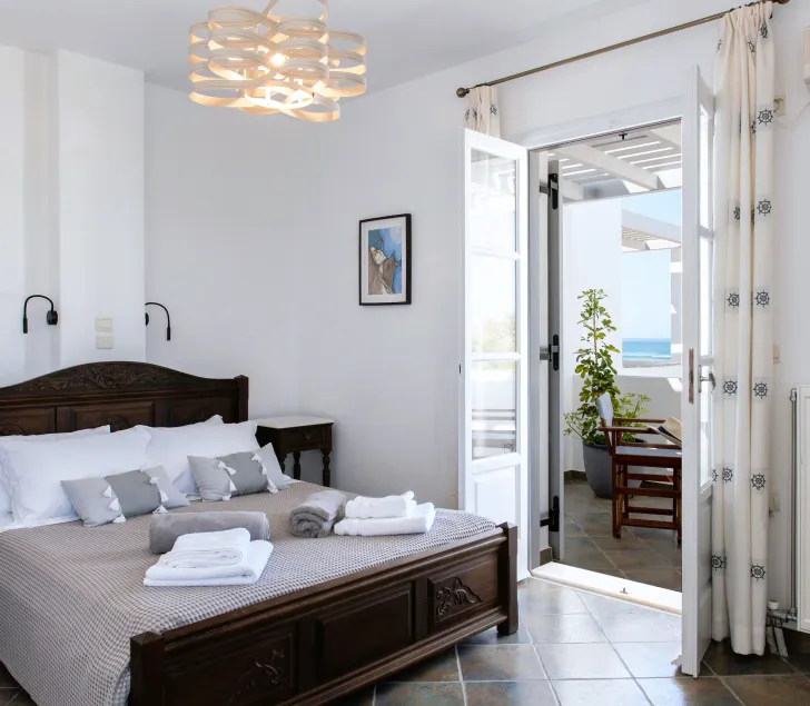 Sea Lilies Suites - Room