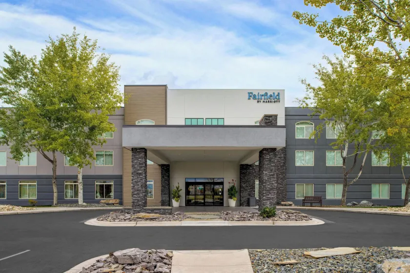Fairfield Inn & Suites by Marriott Missoula - Image 1