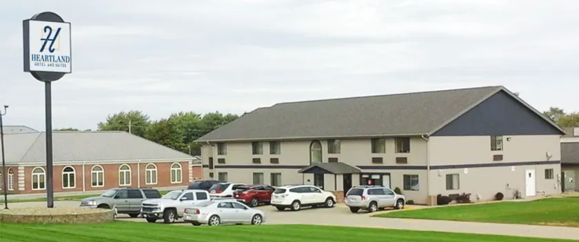 Heartland Hotel & Suites - Image 1