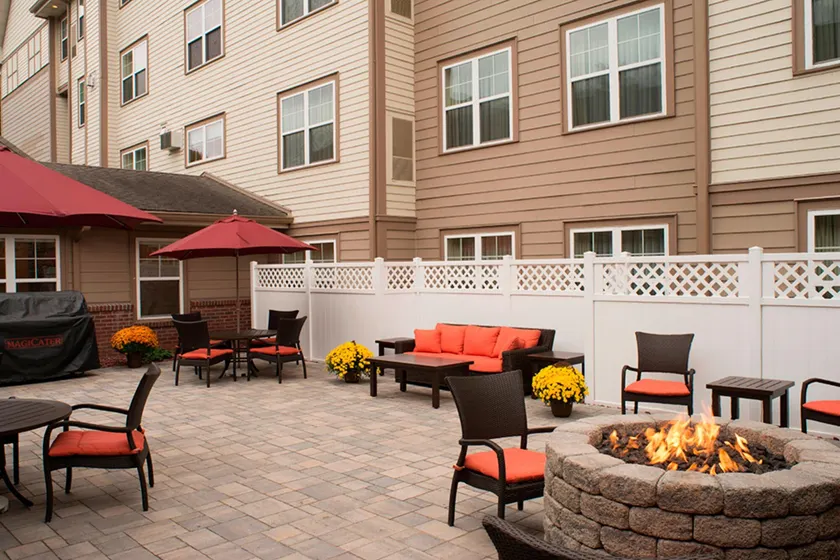 Residence Inn by Marriott Saratoga Springs - Image 1