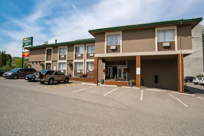 Sandman Inn Kamloops - Image 1