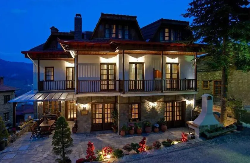 Hotel Kassaros - Image 1