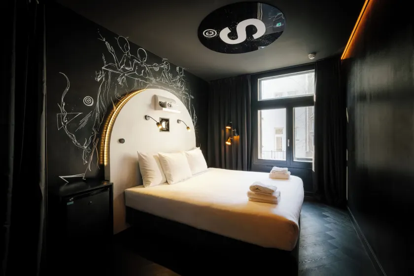 SUPPER Hotel - Image 1