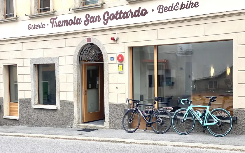 Bed&Bike Tremola San Gottardo - Image 1